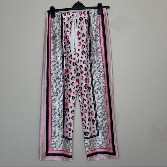 Victoria’s Secret Leopard Satin Pajama Pants Size M - Picture 2 of 5